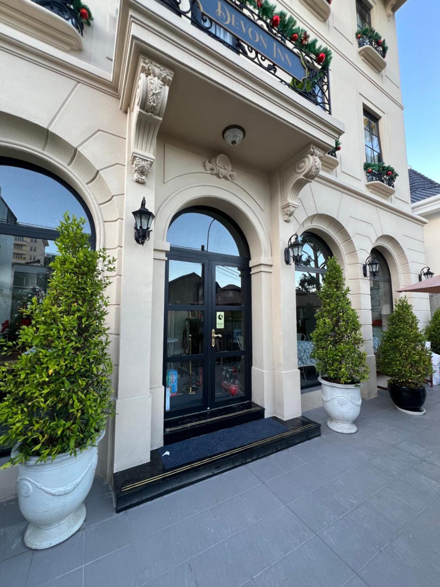 Devon Inn Khu Chi Lang Exterior photo